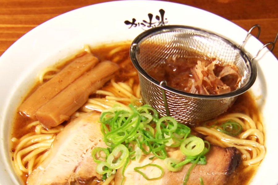 Ramen Shoyu cổ điển