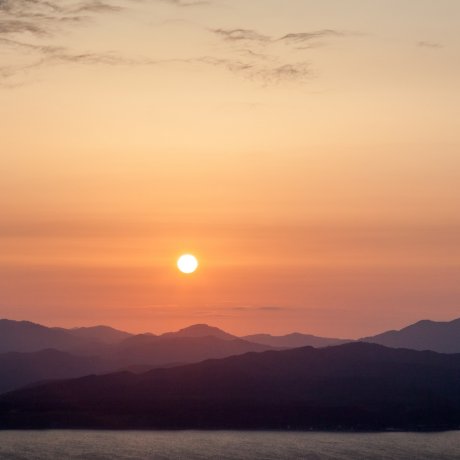 Hoàng hôn trên Hakodate Hoàng hôn trên Hakodate