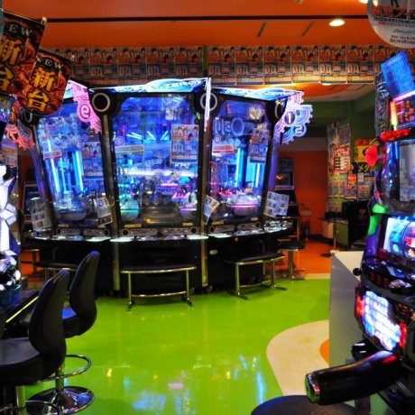 Trung tâm trò chơi EST ở Shibuya Trung tâm trò chơi EST ở Shibuya