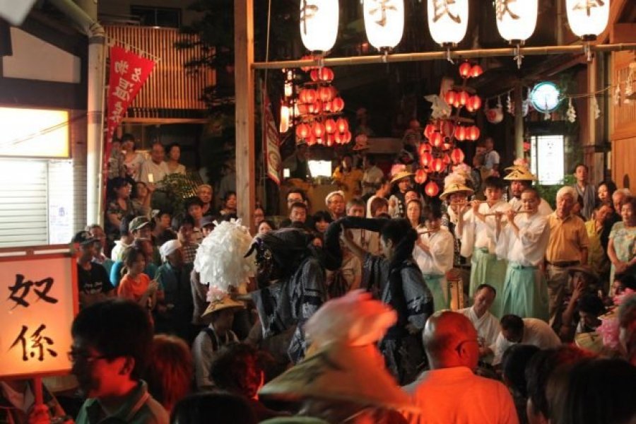 Lễ hội lồng đèn ở Nozawa Onsen