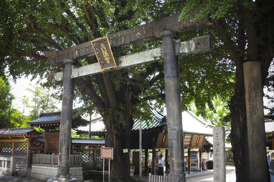 Đền Yushima Tenjin